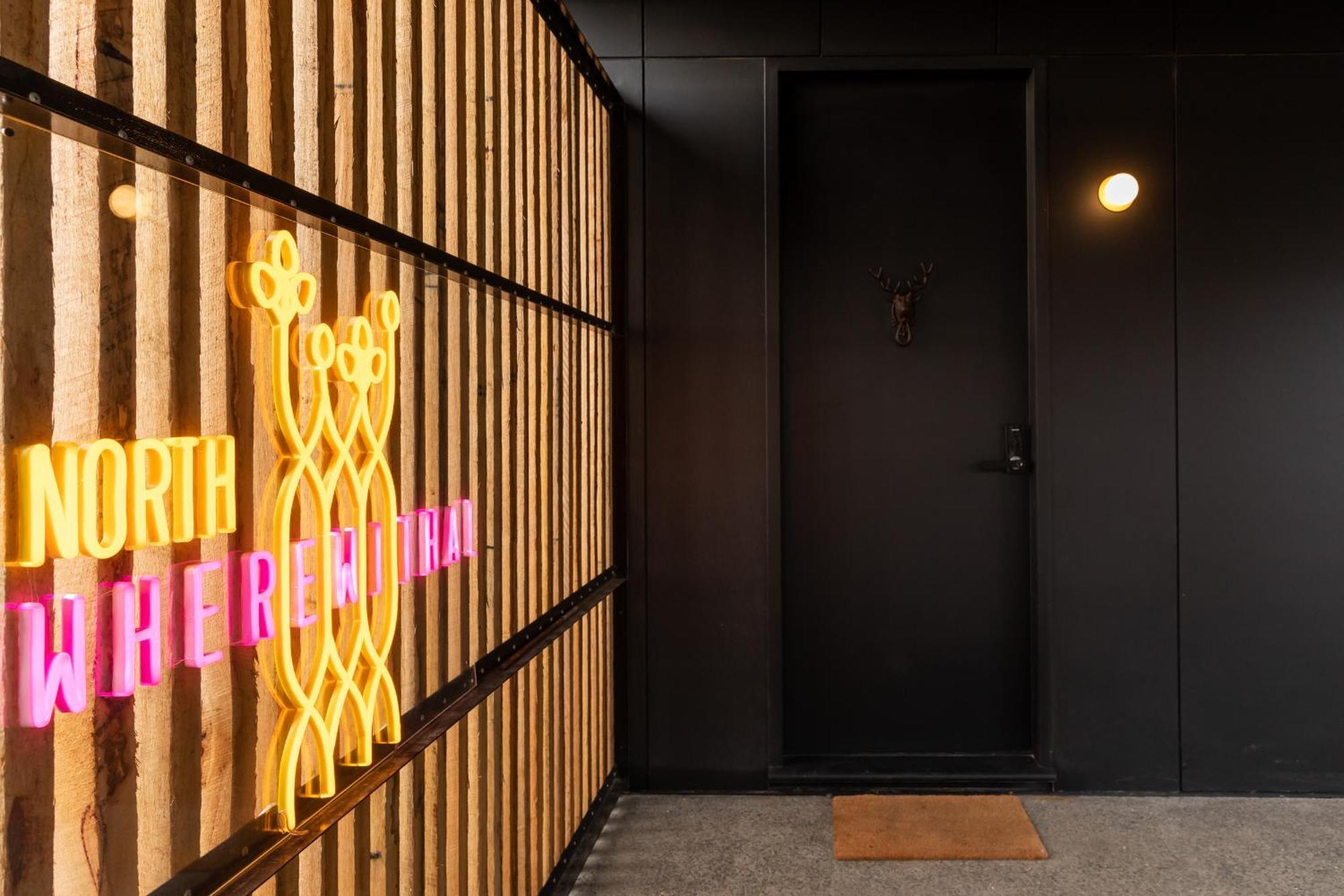 Wherewithal Luxury Suites Carlton Eksteriør bilde