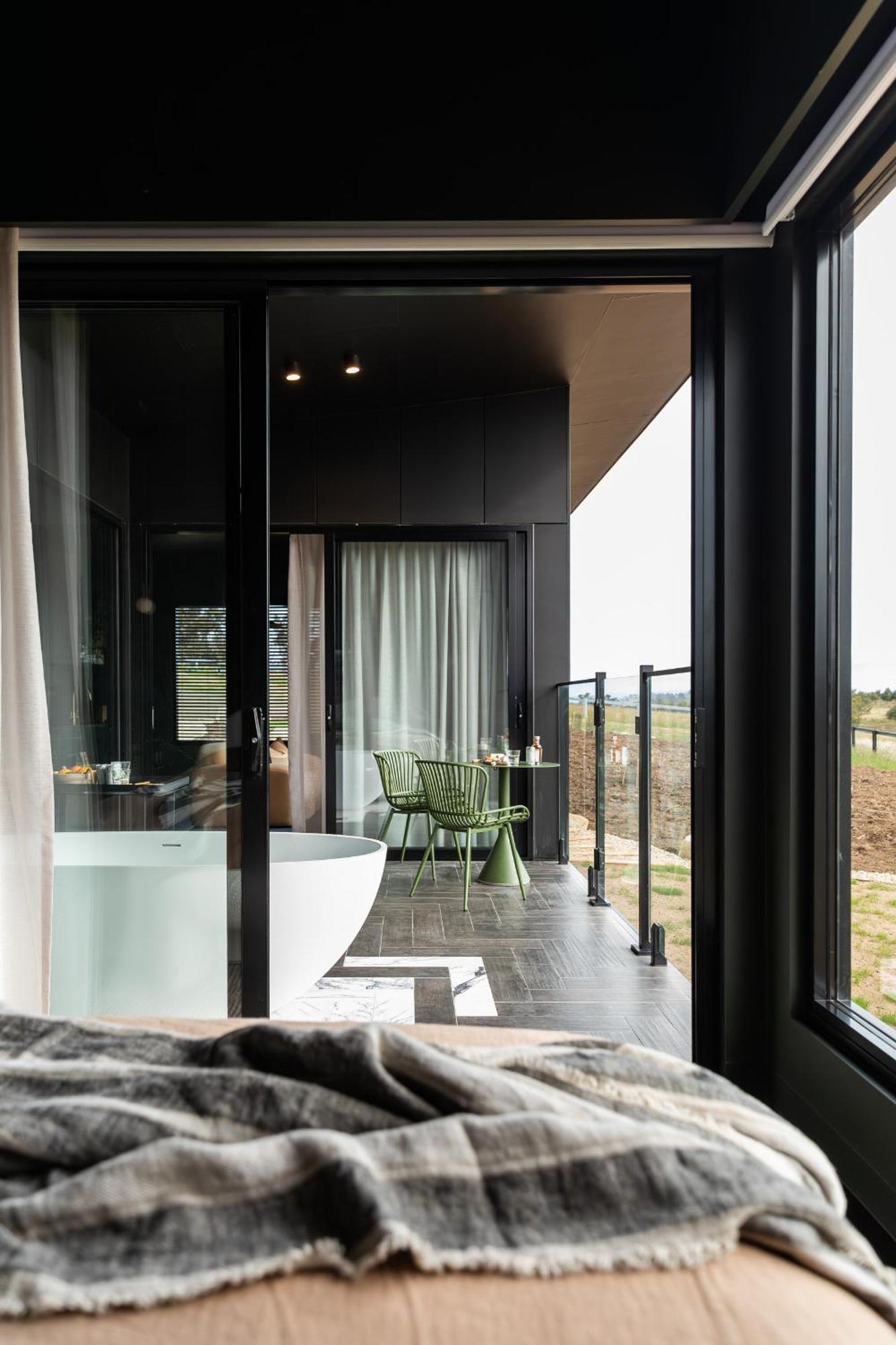 Wherewithal Luxury Suites Carlton Eksteriør bilde